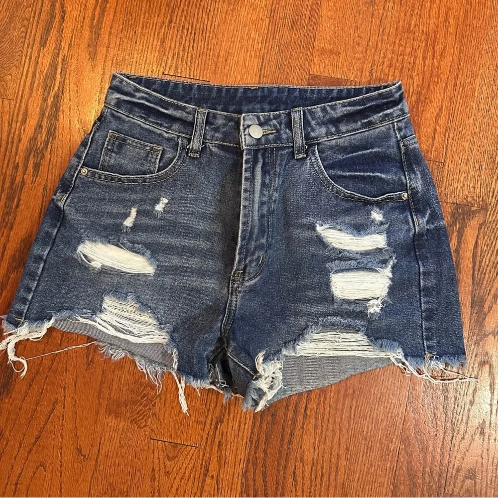 SHEIN trendy distressed